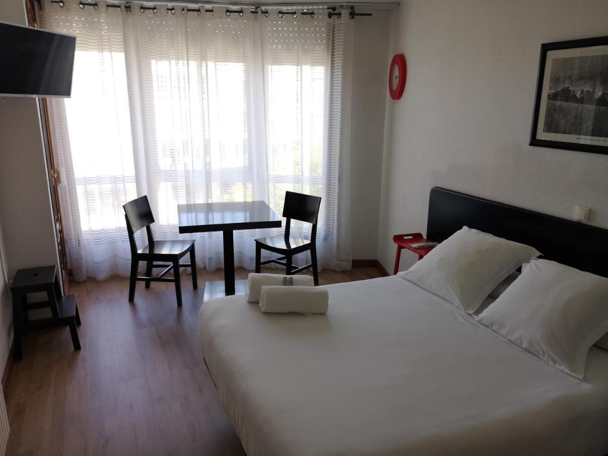 Pension Las Rias A Coruna Ngoại thất bức ảnh
